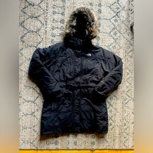 The North Face Black Belted Parka Size XL Outdoor Winter Neutral Warm Faux Fur
